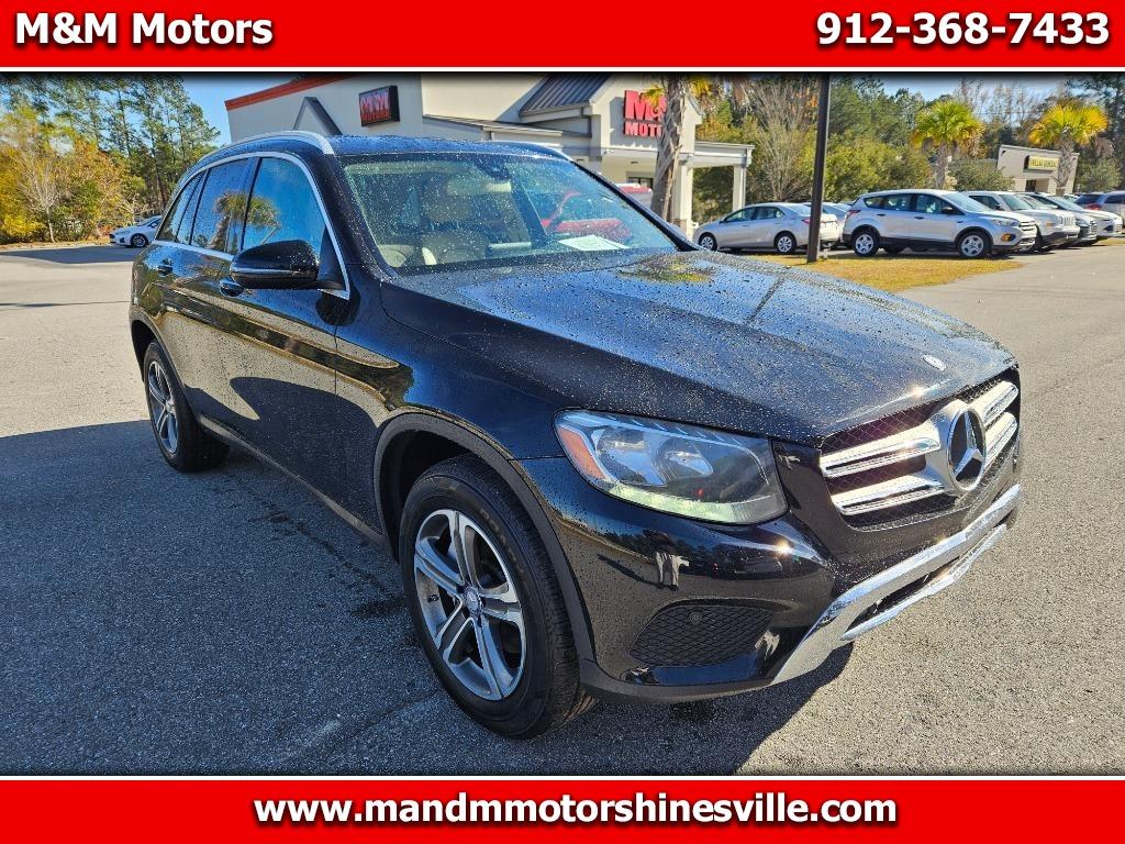 2017 Mercedes-Benz GLC GLC300's photo