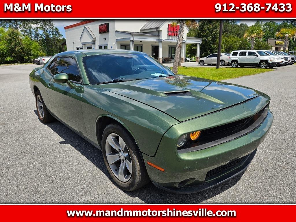 2018 Dodge Challenger SXT's photo